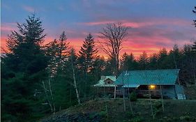 Packwood Ski & Vacation Getaway